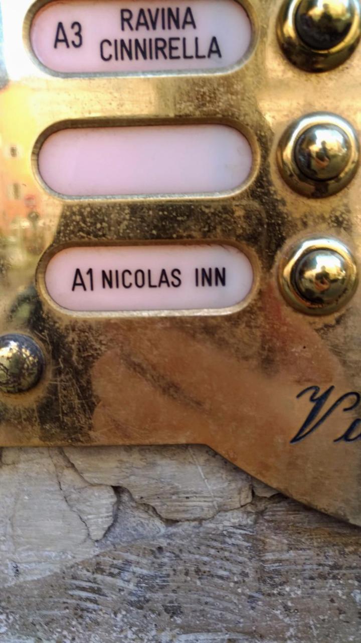 Nicolas 2* Rom